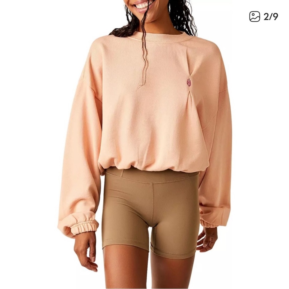 Free People Peach Sweatshirt cropped